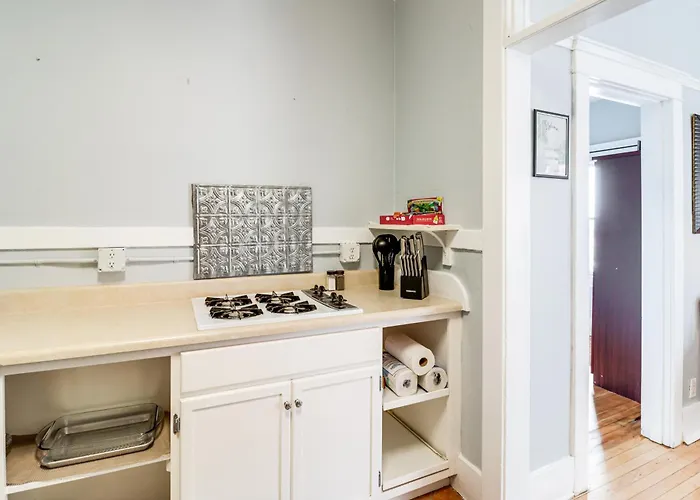 'st Patrick' In The Heart Of Apartment