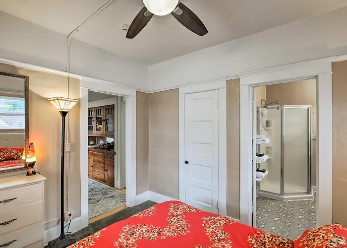 'st Patrick' In The Heart Of Apartment